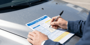 How to properly fill out the Parte Amistoso form after a car accident in Spain.